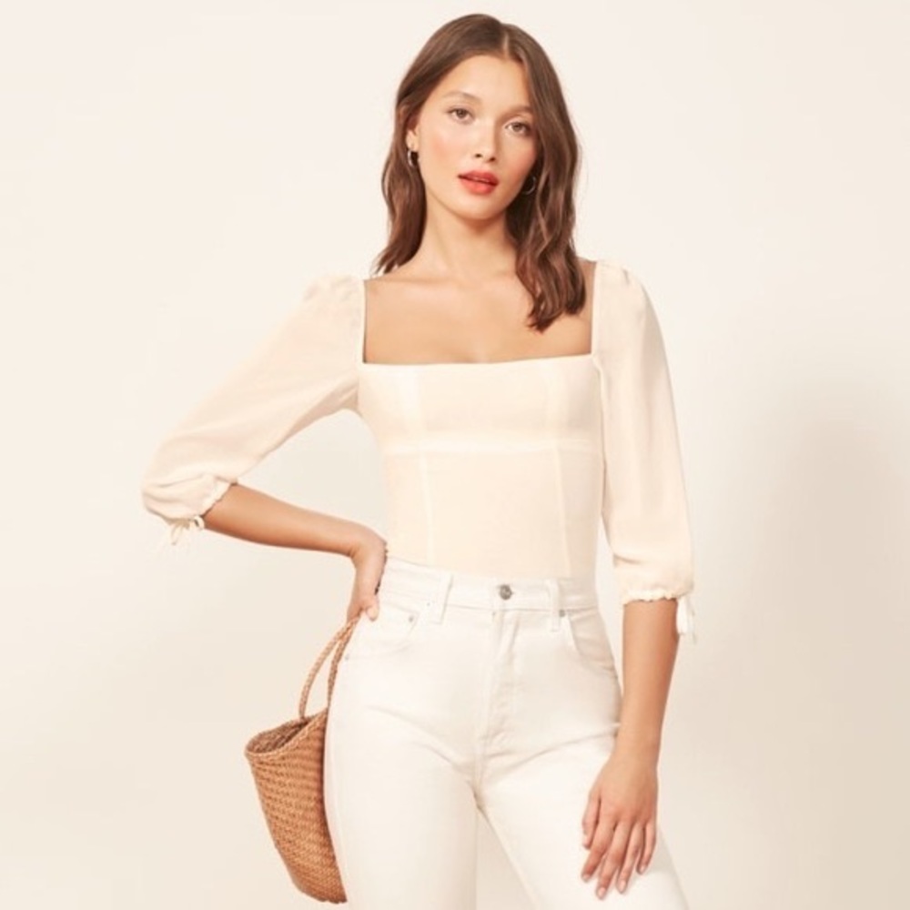 Reformation Grove Top